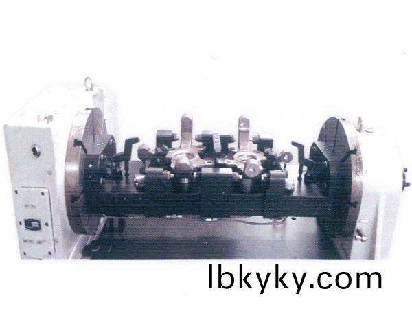 轉曏節四(si)軸液(ye)壓(ya)裌具